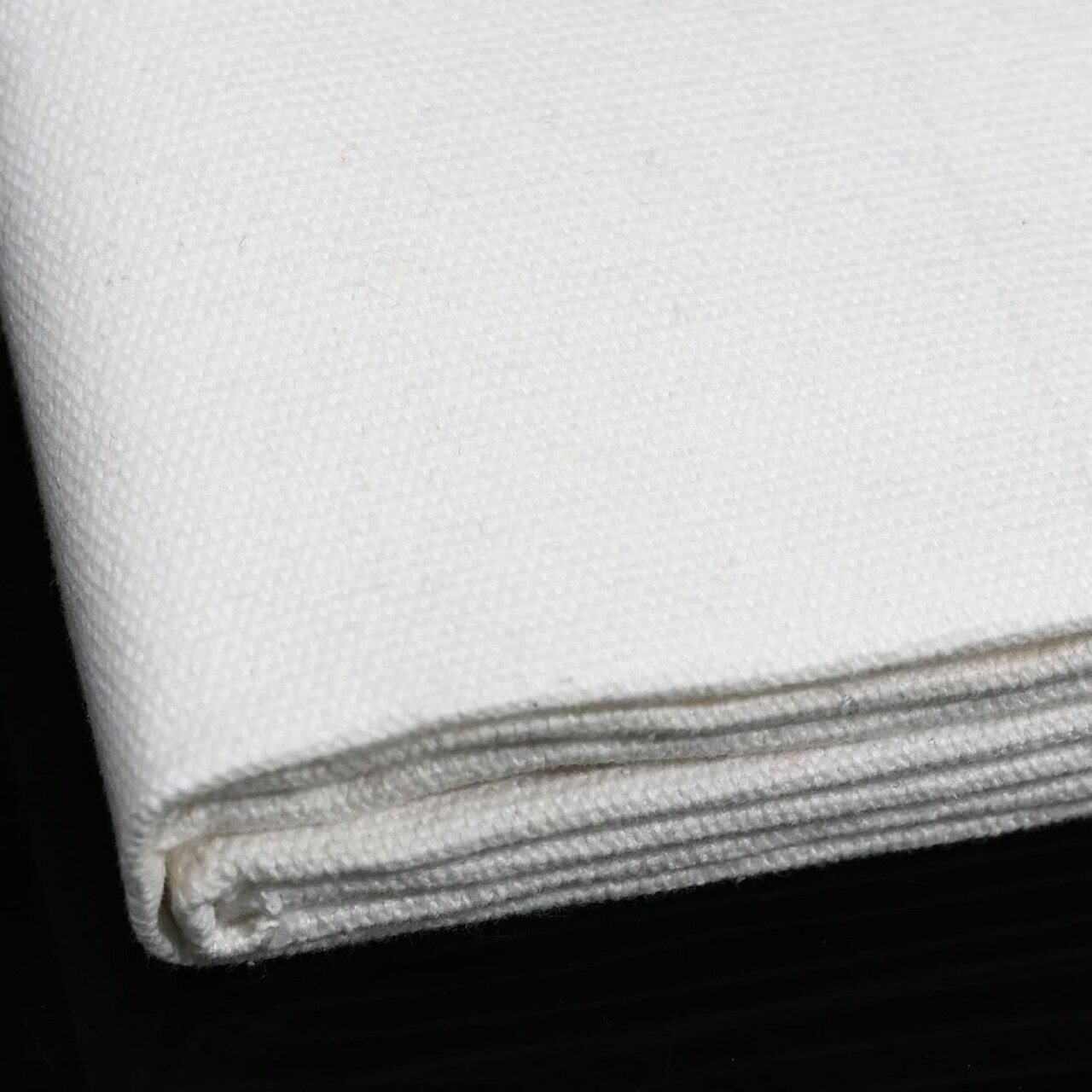 10oz Heavy Duty Cotton Canvas Fabric (60" x 40") – Thick Cotton Duck Cloth, Precut Cotton & Cotton Blend Fabric for Painting, Sewing, Crafts, Tote Bags, Embroidery & Home Decor (White)